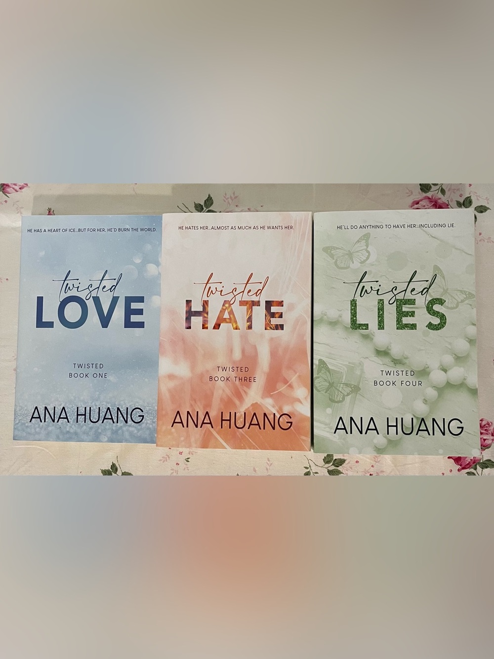 Ana Huang Twisted Book Series 3 Books - Twisted Love